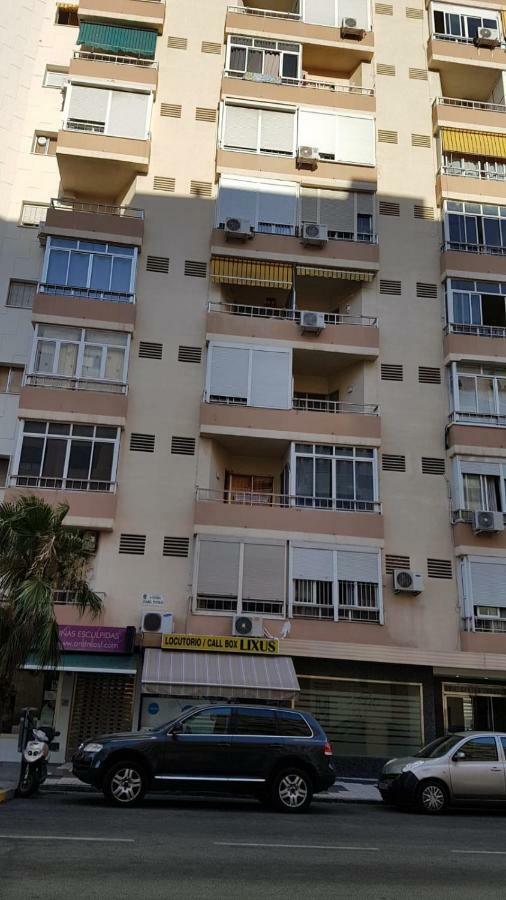 Apartamento Silvia 托雷莫利诺斯 外观 照片